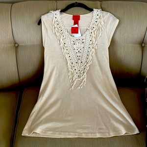 V Cristina long ecru cotton top with front trim